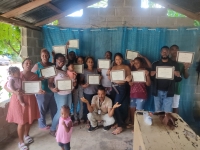 FODEARTE REALIZA TALLER DE CAPACITACIÓN EN “RESINA EPÓXICA “EN MONTE PLATA, DISTRITO MUNICIPAL LOS BOTADOS