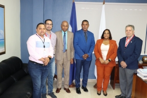 FODEARTE SOSTIENE ENCUENTRO CON DIRECTIVOS DE LA CRUZ ROJA DOMINICANA