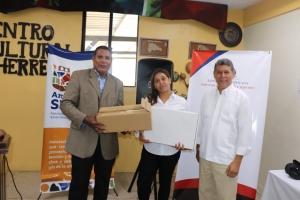 FODEARTE REALIZA ENTREGA DE HERRAMIENTAS A LA ARTESANA ANA VELI ENCARNACIÓN