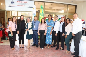 FODEARTE PARTICIPA EN EL ACTO DE APERTURA DE LA 4TA FERIA DE COOPERATIVAS DEL MIP Y EL MAP