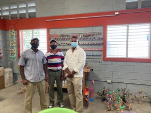 DIRECTOR GENERAL DE FODEARTE VISITA CENTRO ARTESANAL DE SAN CRISTÓBAL