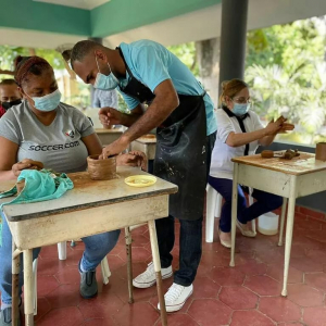 FODEARTE Y DGDF INICIA TALLER DE CAPACITACIÓN ARTESANAL EN EL MUNICIPIO DE DAJABÓN