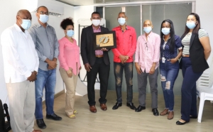 DIRECTOR GENERAL DE FODEARTE RECIBE RECONOCIMIENTO POR PARTE DE FREBADECO