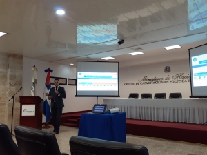 PERSONAL DE FODEARTE PARTICIPA EN TALLER SOBRE PROGRAMACION Y EJECUCION DEL PRESUPUESTO