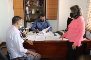 FODEARTE Y MACORIS  SHOES  FIRMAN ACUERDO DE COLABORACION DENTRO DEL MARCO DEL PROYECTO UPA