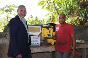FODEARTE REALIZA ENTREGA DE HERRAMIENTAS AL ARTESANO RAMONCITO GERMÁN