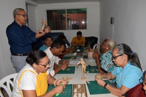 FODEARTE imparte segundo taller de mejoramiento artesanos SPM