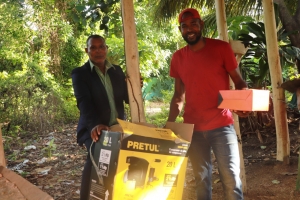 FODEARTE REALIZA ENTREGA DE HERRAMIENTAS AL ARTESANO MANUEL ARVELO